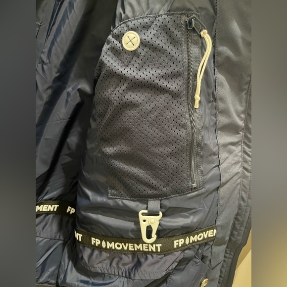 NEW FP free people movement all prepped short parka jacket navy blue NWOT - Picture 6 of 11